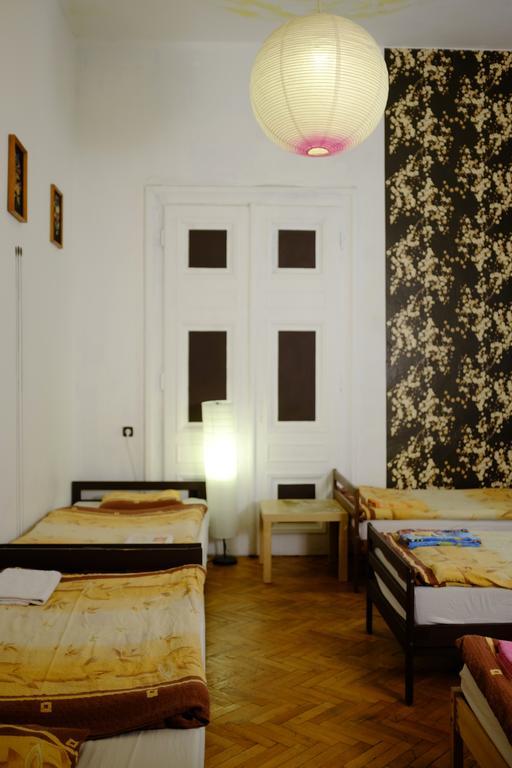 Downtown Hostelブダペスト エクステリア 写真