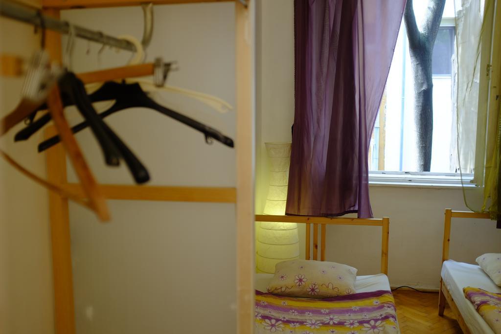 Downtown Hostelブダペスト エクステリア 写真