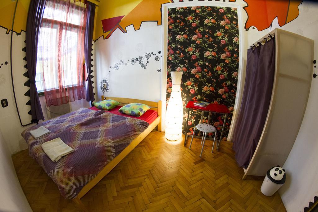 Downtown Hostelブダペスト エクステリア 写真