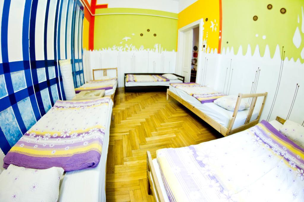 Downtown Hostelブダペスト エクステリア 写真